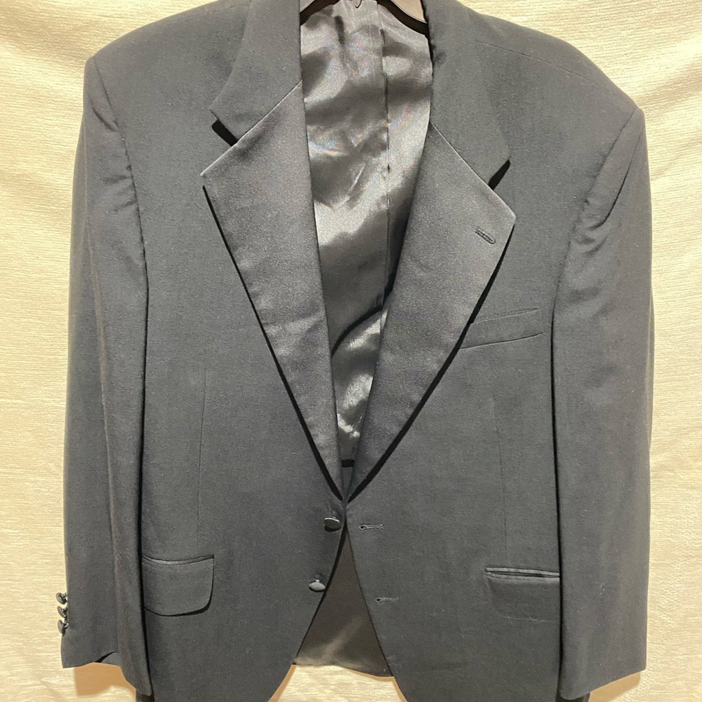 Classic Black Men's Blazer